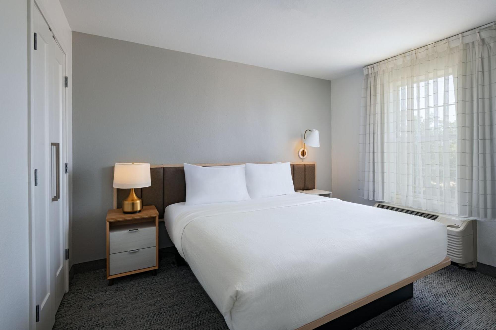 Towneplace Suites By Marriott College Station Buitenkant foto