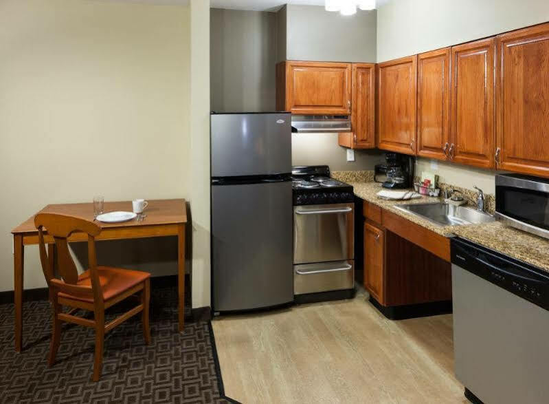 Towneplace Suites By Marriott College Station Buitenkant foto